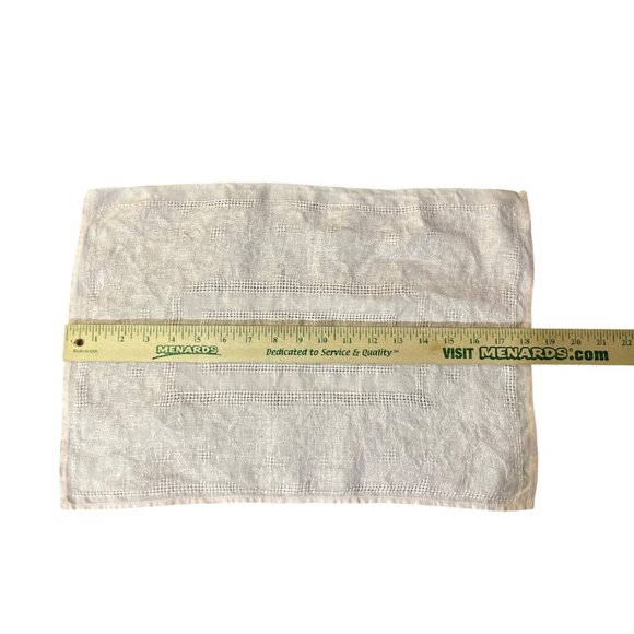 Vintage Linen Cutwork Embroidered Placemats Set of 4 Dusty Pink Used 14x13 - Picture 8 of 16